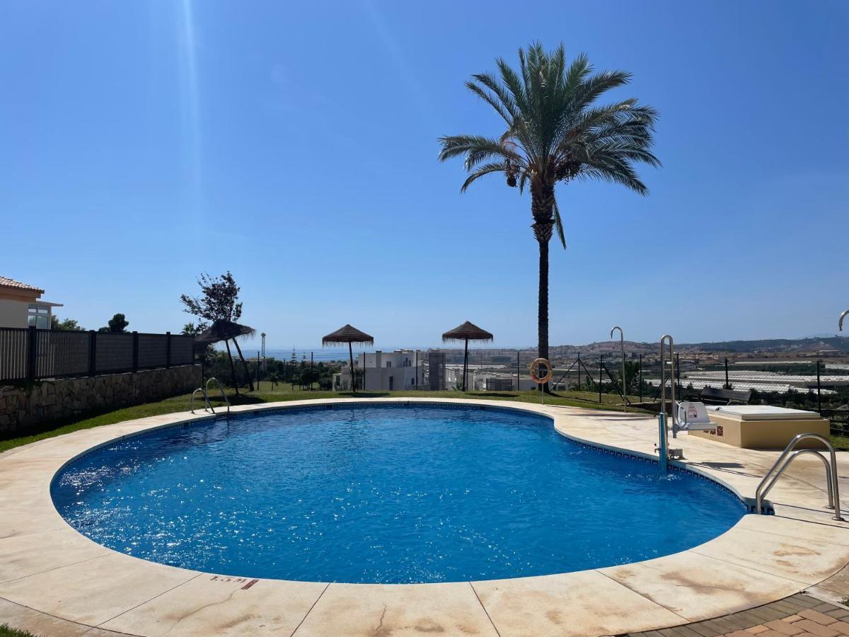 Atico Baviera Golf-Playa Appartement Caleta De Velez Buitenkant foto